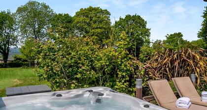 1 bedroom accommodation in Axminster