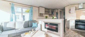3 bedroom accommodation in Talacre, Holywell