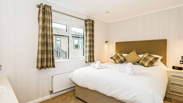 2 bedrooms