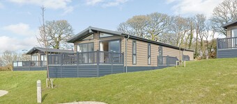 Fresh and contemporary styled lodge.