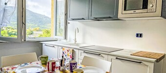 Tra le onde by Interhome