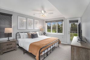 1 bedroom, desk, iron/ironing board, WiFi