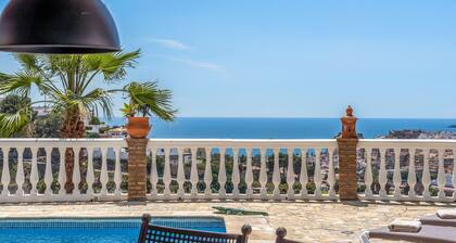 Exclusive Villa with Panoramic Views and Private Pool