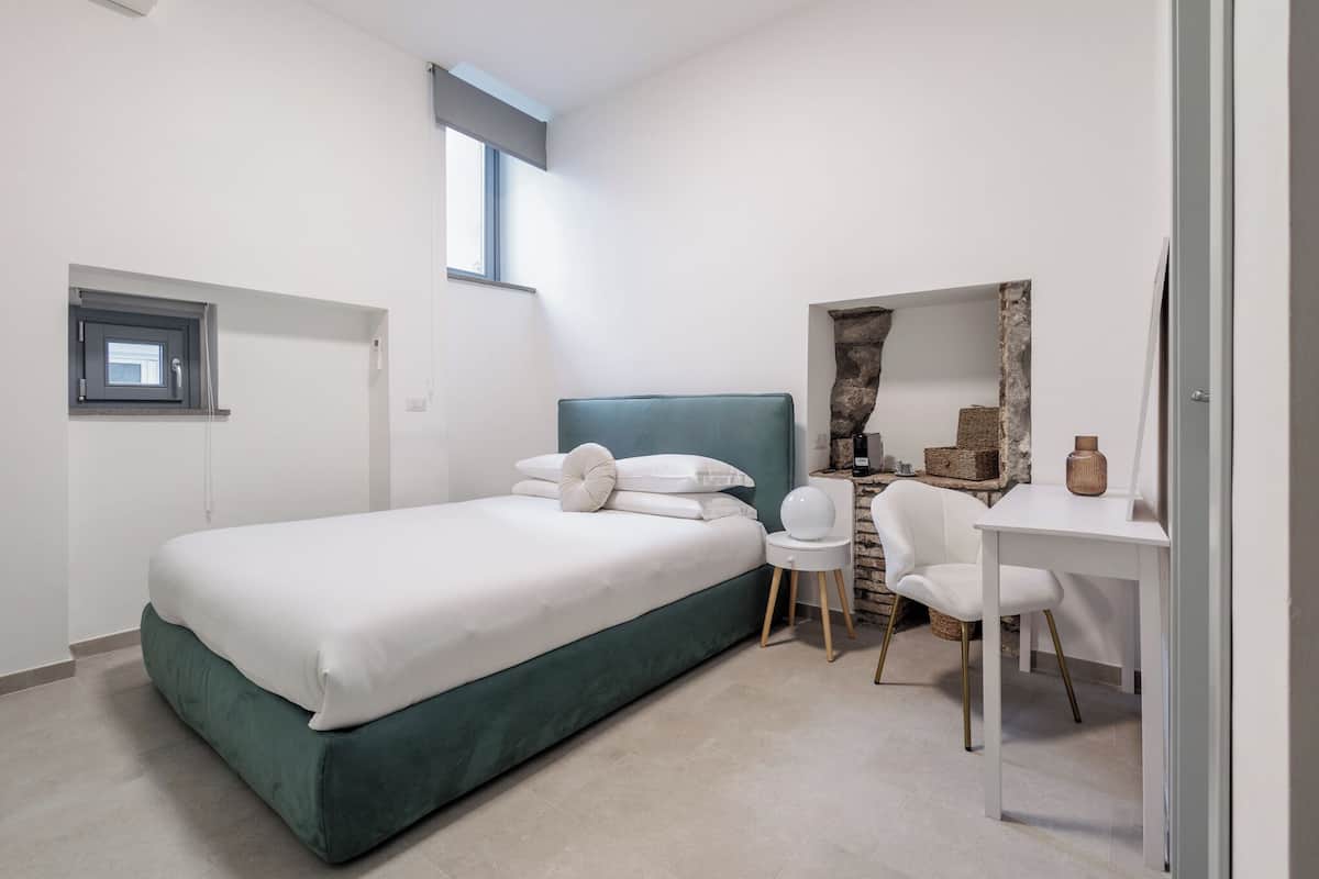 Deluxe Double Room, Private Bathroom, City View | Desk, laptop workspace, free WiFi