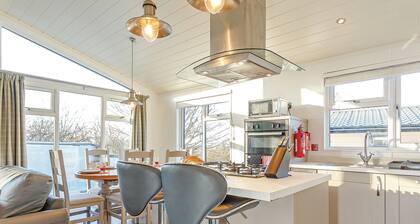 Stunning luxury lodge.