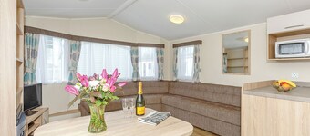 3 bedroom accommodation in Talacre, Holywell
