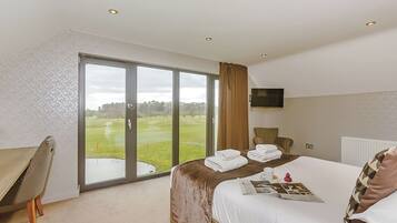 4 bedrooms, free WiFi