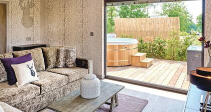 Pocklington Deluxe Lodge