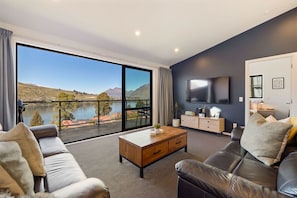 Smart-TV, Stereoanlage