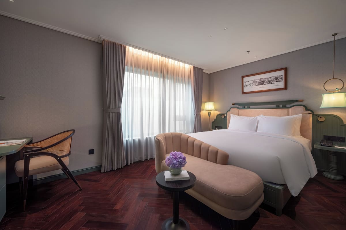 Deluxe-Doppelzimmer, 1 King-Bett | Hochwertige Bettwaren, Daunenbettdecken, Select-Comfort-Betten