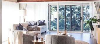 Austinmer Bush to Beach Retreat | EV Charger | Stylish & Serene