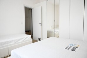 2 bedrooms - CN019 - Cesenatico, new two-room apartment with air conditioning (Cesenatico)