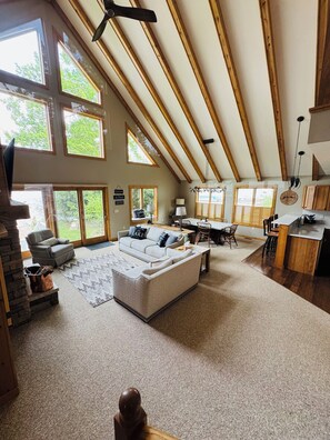 Smart TV, fireplace, offices