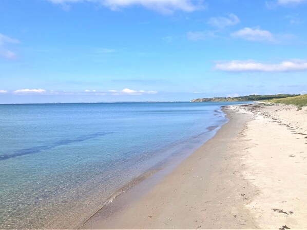 Beach - "Sunna" - 1km from the sea by Interhome (Humble)