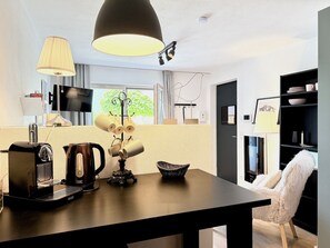 Interior - Vacation apartment Allgäuträumchen - modern apartment with outdoor seating area (Scheidegg)