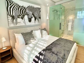 2 bedrooms, iron/ironing board, WiFi
