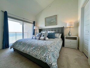 3 bedrooms, iron/ironing board, free WiFi, bed sheets - Incredible Bay Views at Las Velas Village! (South Padre Island)