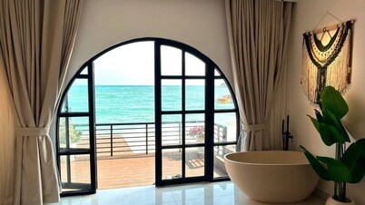 Koh Rong New Beach Resort