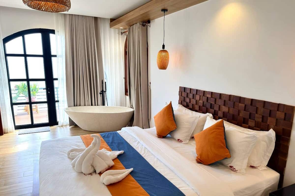 Habitación familiar con 2 camas individuales, 2 habitaciones, vista al mar, frente al mar | Wifi gratis y ropa de cama