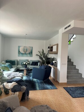 TV connectée, chaîne hi-fi, imprimantes