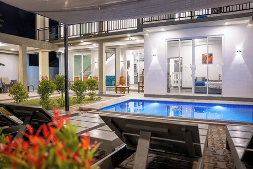 Amethyst Brook Villa "Retreat in style". Family-friendly Villa in Negombo