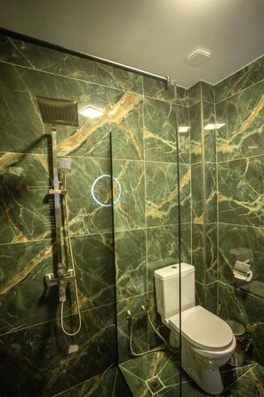 Bathroom - Grand View (Kazbegi)