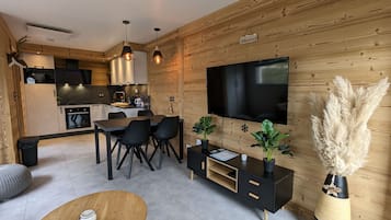 Kühlschrank, Mikrowelle, Geschirrspüler