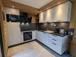 Fridge, microwave, dishwasher