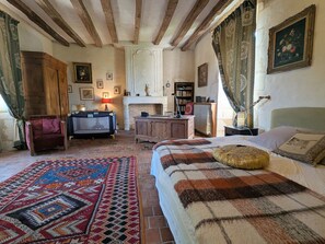 4 chambres, Wi-Fi gratuit, draps fournis