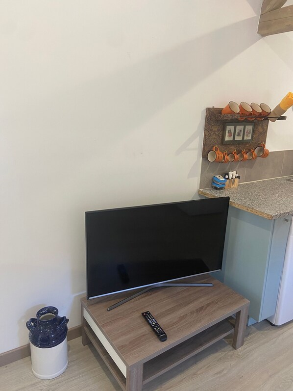 Casa, 1 quarto, para fumantes, terraço | Comodidades do quarto