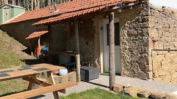 House, 1 Bedroom, Smoking, Terrace | Outdoor dining