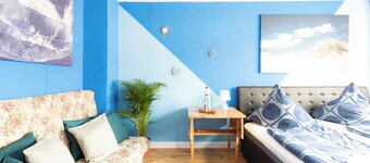 - Ocean Haven Deluxe with Coastal Charm - 2-Room Sea-Inspired Apartment 75 qm -