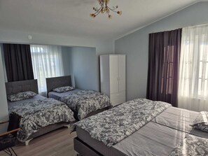 Basic Triple Room, Courtyard View