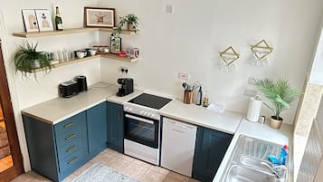 冰箱、微波炉、烤箱、茶具/咖啡用具