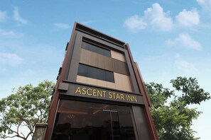 Exterior - Ascent Star Inn (Mumbai)