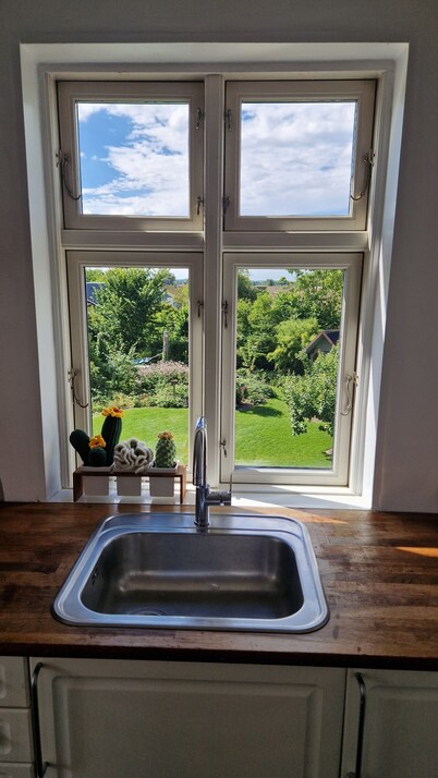 Cozy 1st floor apartment