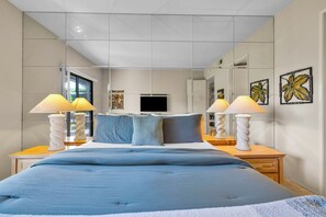 2 slaapkamers, een strijkplank/strijkijzer, wifi, beddengoed