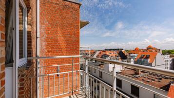 Apartment | 2 bedrooms, Internet
