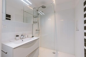 Apartment | 2 bedrooms, Internet - Huswell - Seafront Appartment With Stunning Views (Nieuwpoort)