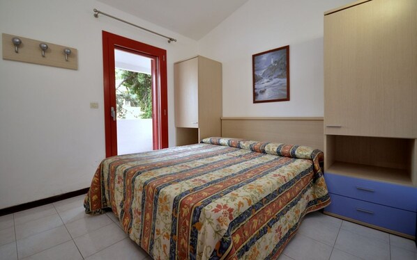 4 多间卧室、上网接入、床单