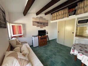 1 Schlafzimmer, Bügeleisen/Bügelbrett, kostenloses WLAN, Bettwäsche