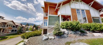 Settler's Crossing #48 | 3 Peaks Rentals