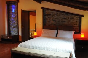 2 chambres, fer et planche Ă repasser, Wi-Fi, draps fournis