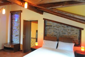 2 slaapkamers, een strijkplank/strijkijzer, wifi, beddengoed