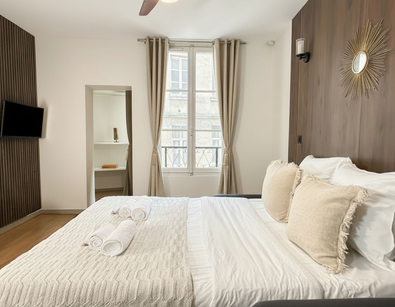 Superior Studio, Courtyard View | Iron/ironing board, travel crib, free WiFi, bed sheets