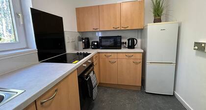 Two Bedroom Cottage in Lumsden - Contractors