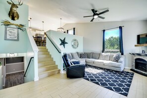 House (4 Bedrooms) | Interior