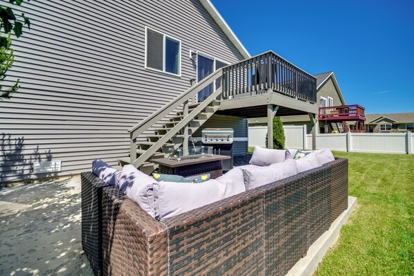 House (4 Bedrooms) | Interior