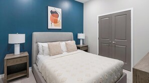 1 chambre, bureau, fer et planche à repasser, Wi-Fi