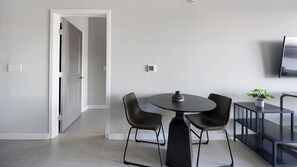 Dining - Landing | Beautiful 3BD in Fountain Heights (Birmingham)